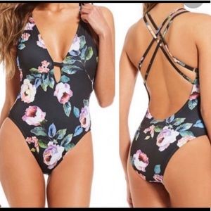 Gianni Bini Romantic Rose